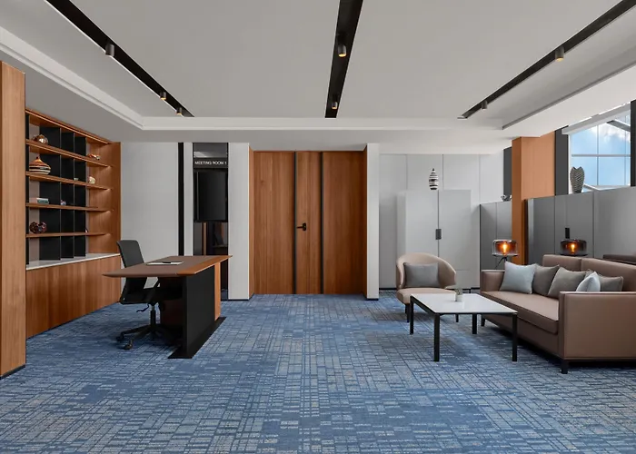 Hotel Fairfield By Marriott Mandaue 5*