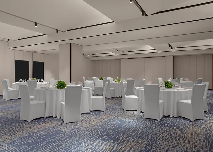 Hotel Fairfield By Marriott Mandaue 5*